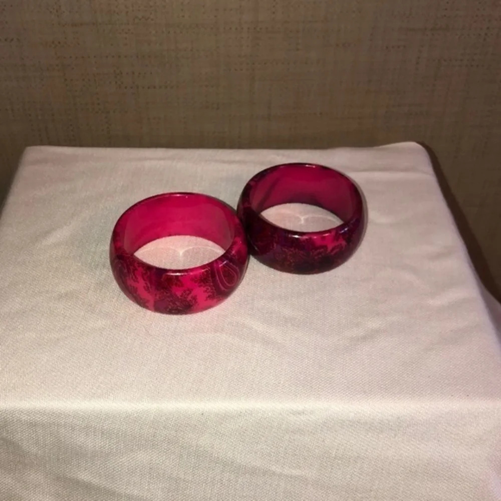 bracelets - Picture 1 of 3